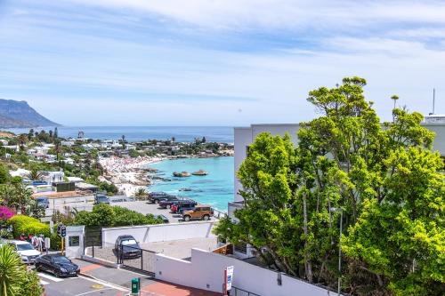Clifton Beachfront Studio Walk To The Beach