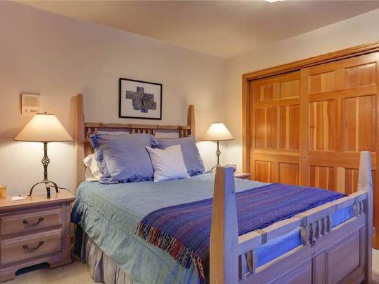 2427 Nansen Court - photo 18
