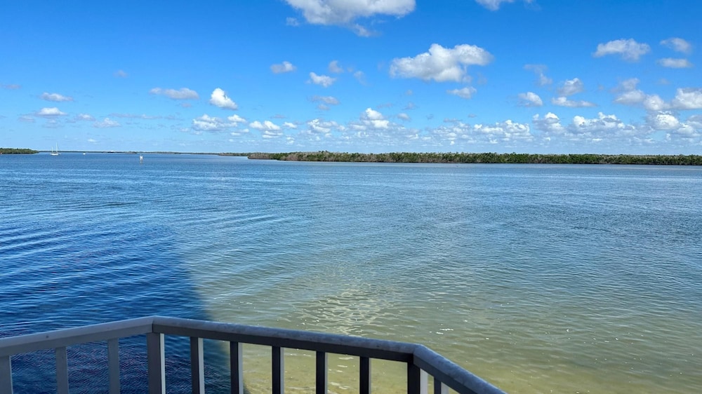 Lovers Key Resort Suite 1 - photo 12