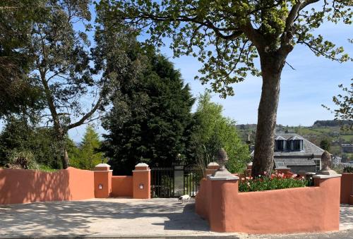 Ivybank Villa — 4-Star Luxury Hotel in Rothesay, United Kingdom
