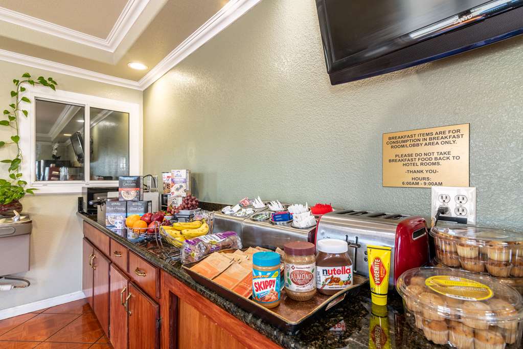 Rodeway Inn Barstow Route 66 - photo 28