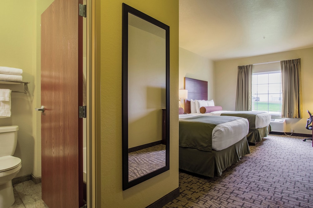 Cobblestone Hotel & Suites Orrville - photo 19