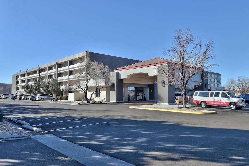 Ramada Plaza by Wyndham Albuquerque Midtown - featured photo