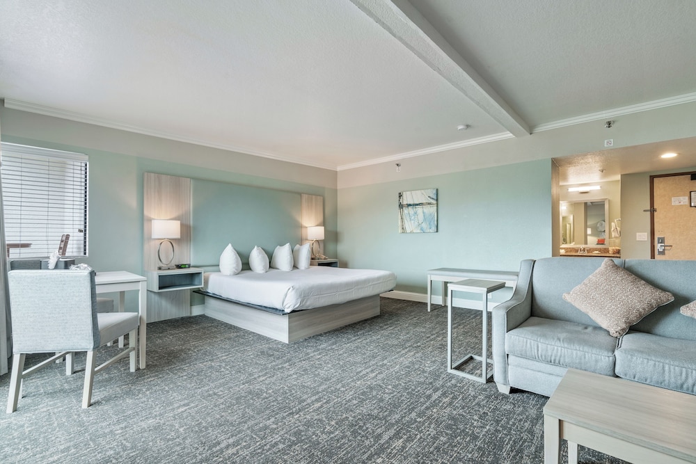 La Serena Inn - photo 23