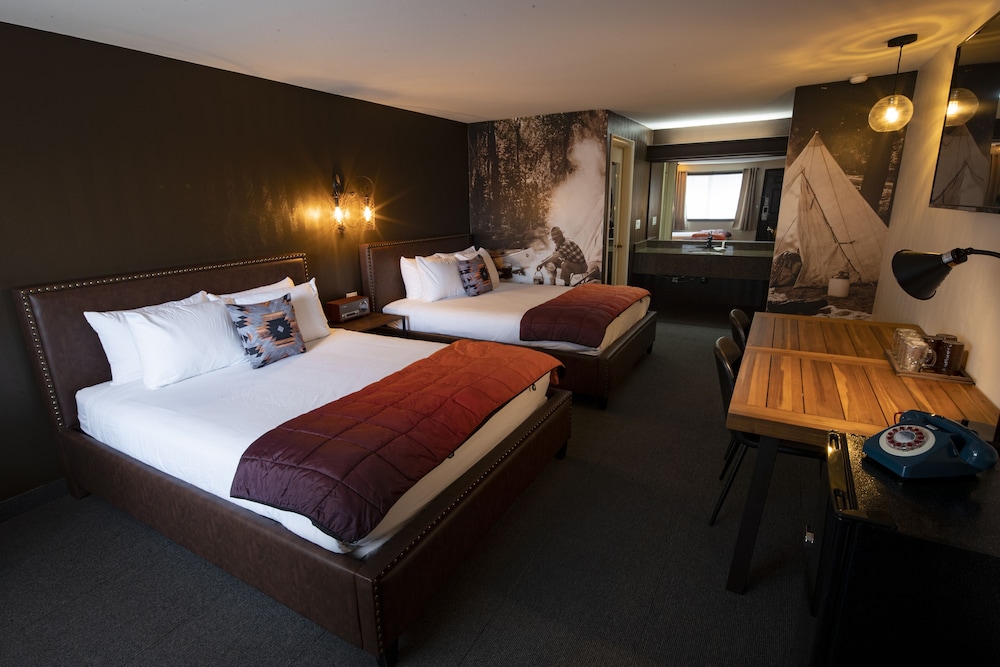 Campfire Hotel - photo 13