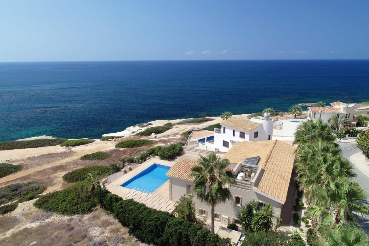 Seafront 5 Bedroom Villa Paradise in Sea Caves — 4-Star Luxury Hotel in Pegeia, Cyprus