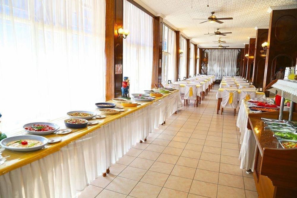 Alevok Hotel in Erdek, Turkey