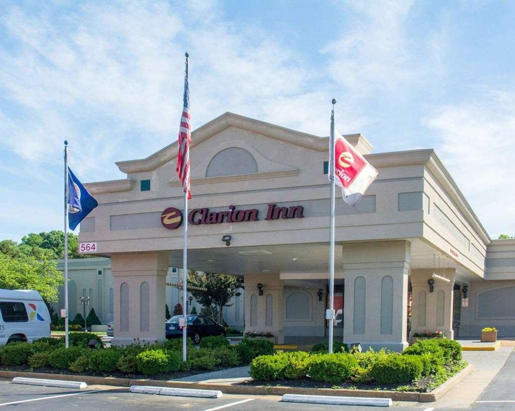 Clarion Inn Fredericksburg North - photo 2