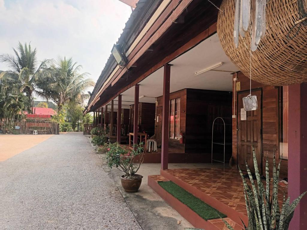 Noppakao Resort - last minute hotel in Soem Ngam
