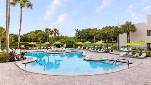 Marriott's Sabal Palms 2BR Apartment with Resort Access — 4-Star Luxury Hotel in Orlando, United States
