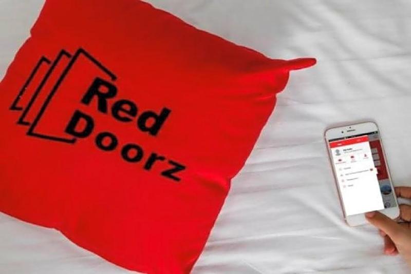 Reddoorz Syariah Haurgeulis — Indramayu