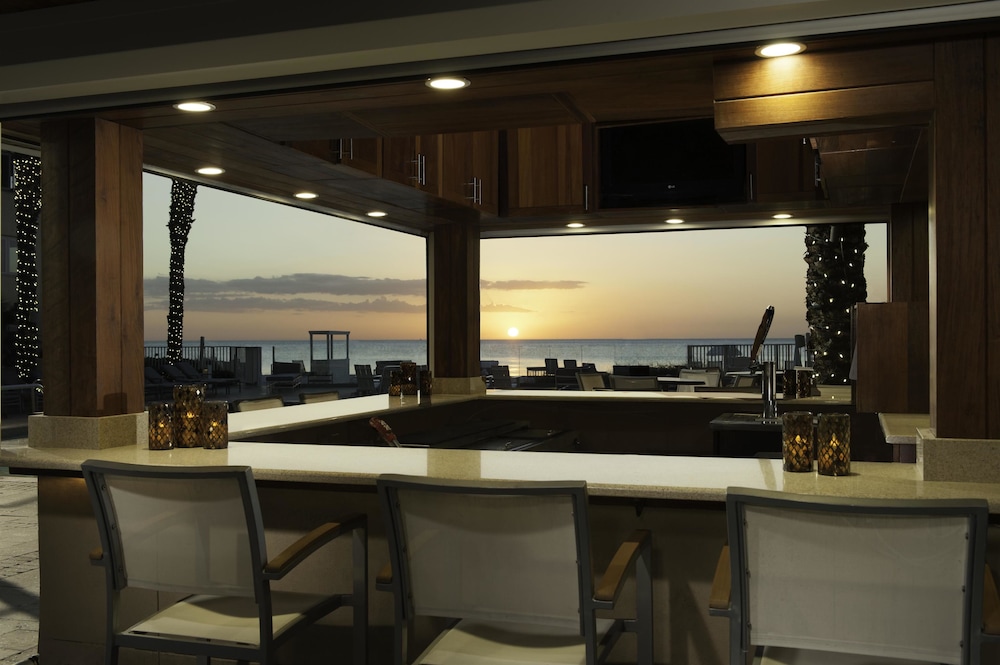 Edgewater Beach Hotel - photo 30
