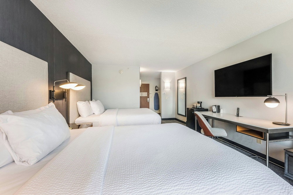 Courtyard by Marriott Rockaway Mount Arlington - photo 5