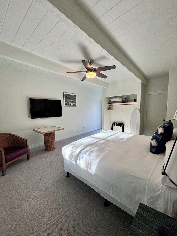 Hidden Valley Inn - photo 9