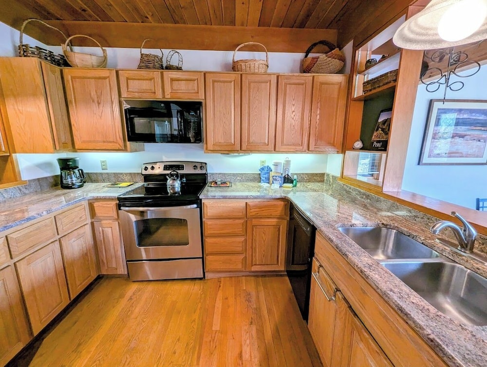 Tennis Townhomes 1326 - photo 84