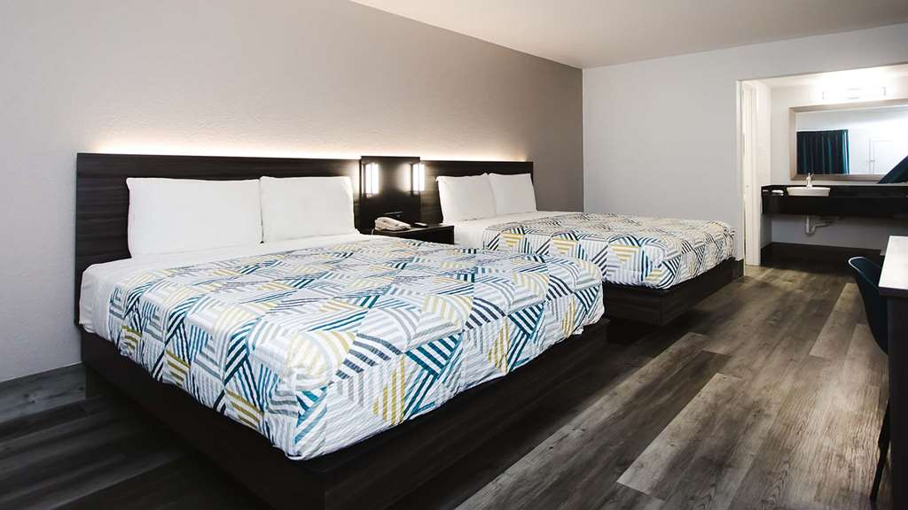 Motel 6 Houston TX Medical Center NRG Stadium - photo 9