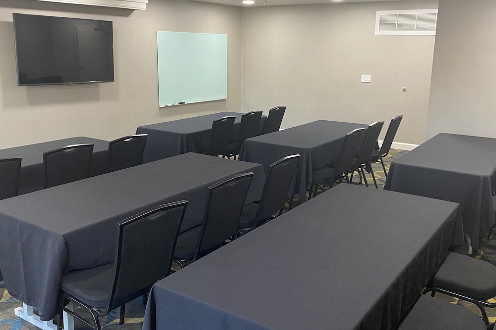Residence Inn by Marriott Sacramento Airport Natomas - photo 46