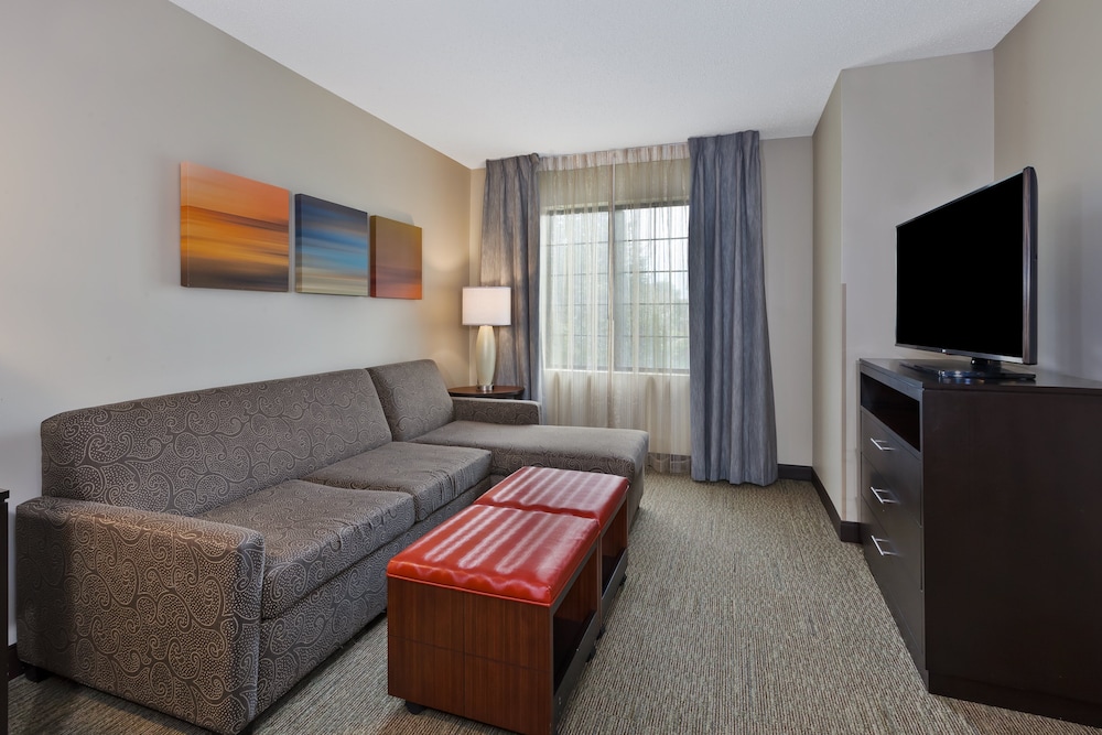 Staybridge Suites Detroit Utica by IHG - photo 22