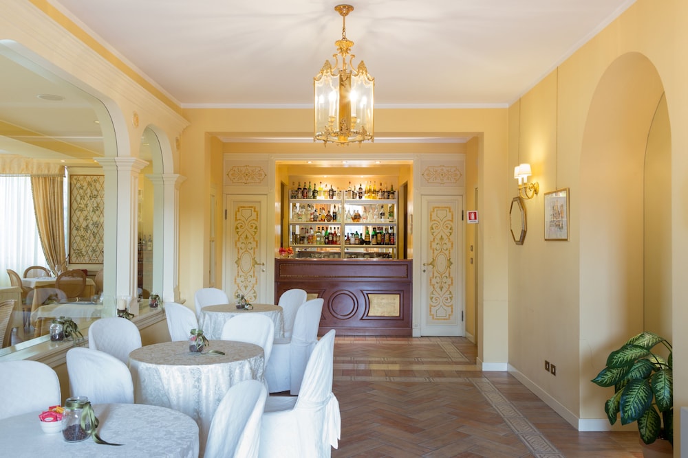 Tuder - carbon neutral hotel in Todi