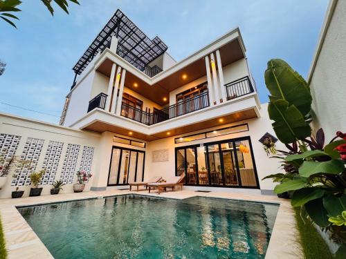 Villa Serena Nusa Dua Bali — 4-Star Luxury Hotel in Nusa Dua, Indonesia