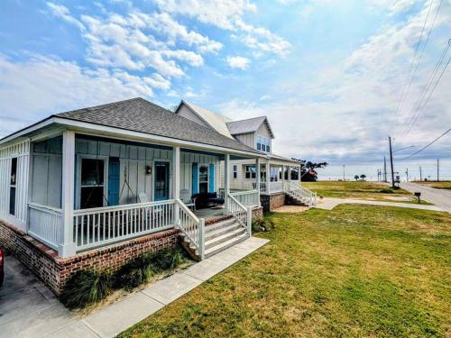 Tegarden Cottage at Gulfport Beach — 4-Star Luxury Hotel in Gulfport, United States
