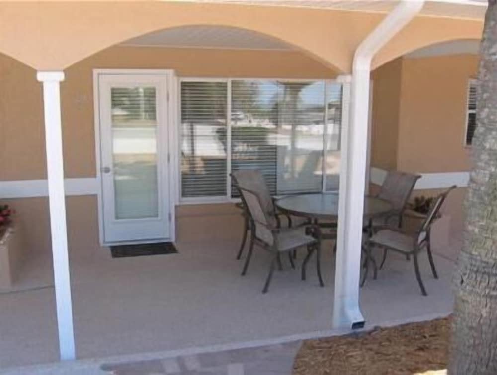 A Beach Retreat - photo 193