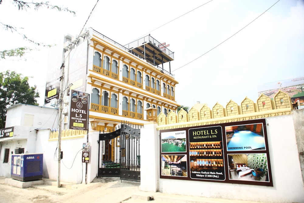 Hotel L S Restaurant & Spa - last minute hotel in Udaipur