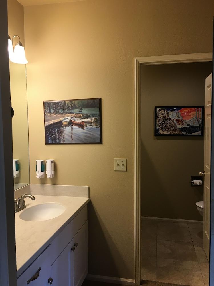 Mount Bachelor Village Resort - photo 26