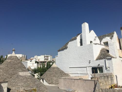 Largo Martellotta 44 — Alberobello — photo 5