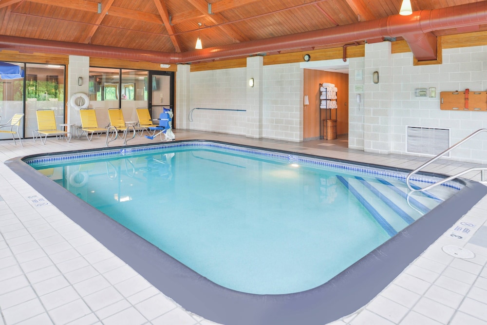 Fairfield Inn Marriott Corning — Corning — photo 2