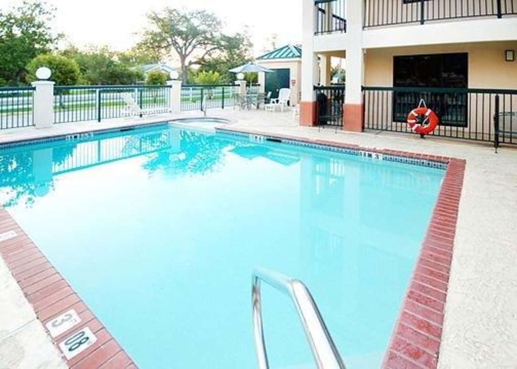Magnuson Hotel Ocean Springs - photo 40