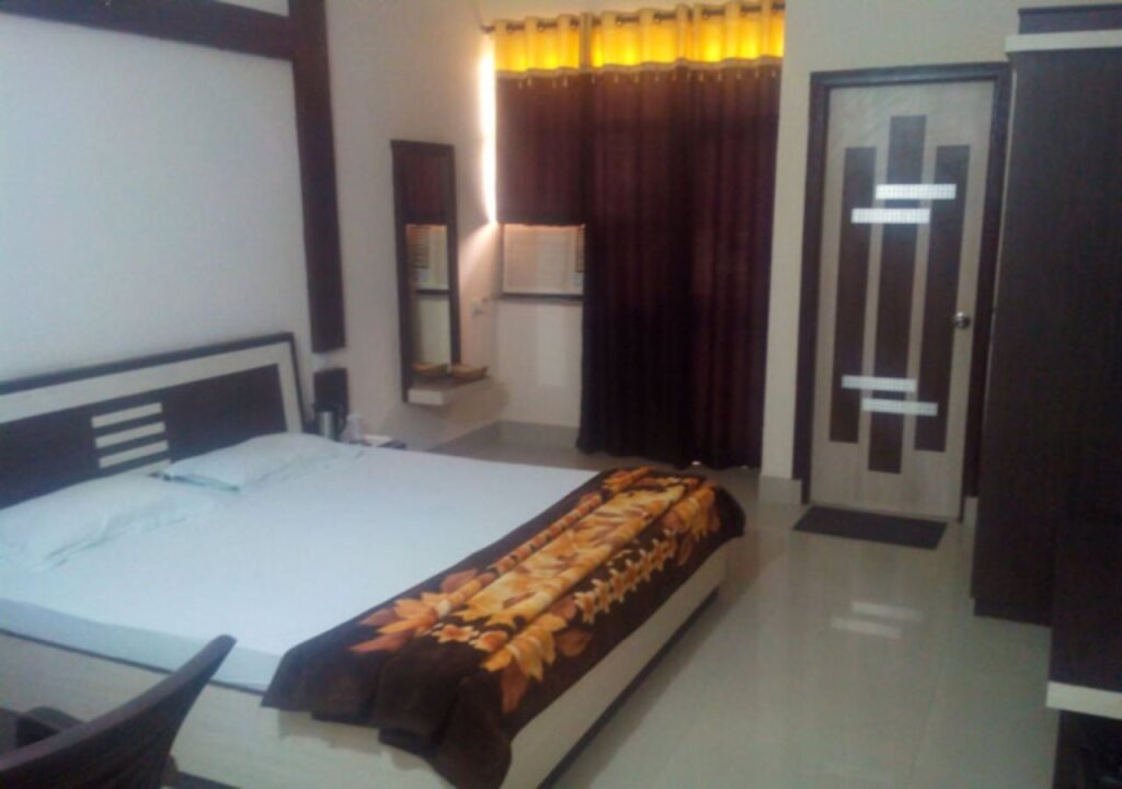 Hotel Aashirwad