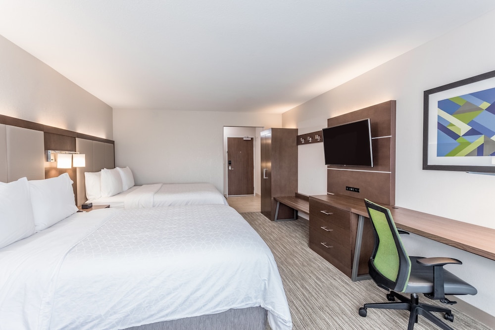 Holiday Inn Express & Suites Hammond by IHG - photo 6