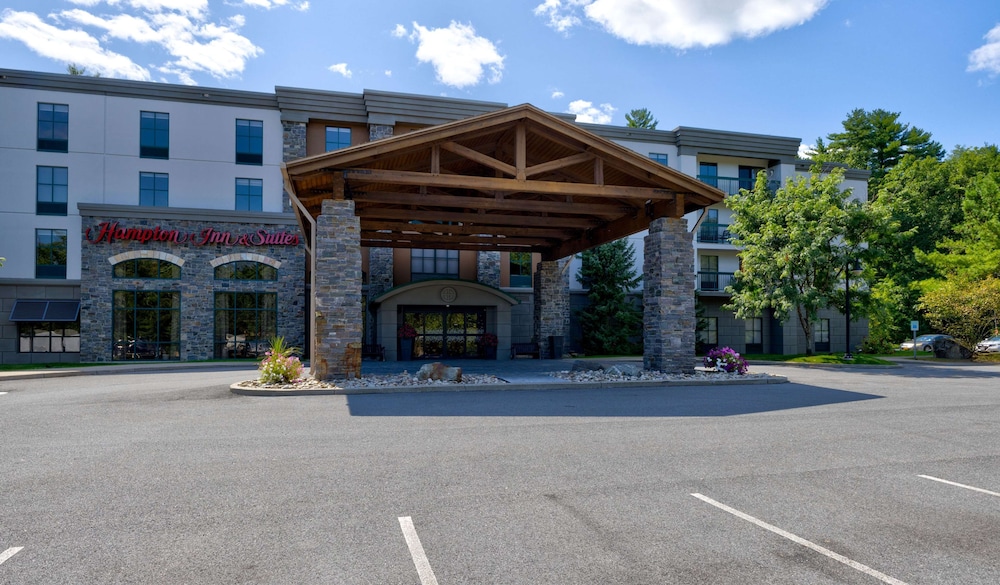 Hampton Inn & Suites Lake George - featured photo