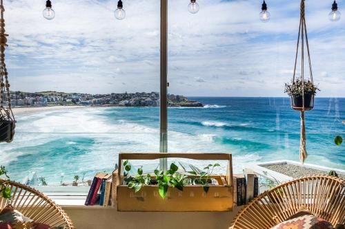 Sub Penthouse Beach View by Sydney Dreams — 4-Star Luxury Hotel in Sydney, Australia