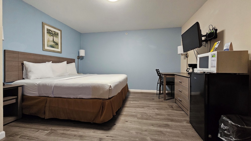 Travelodge by Wyndham Wenatchee - photo 12