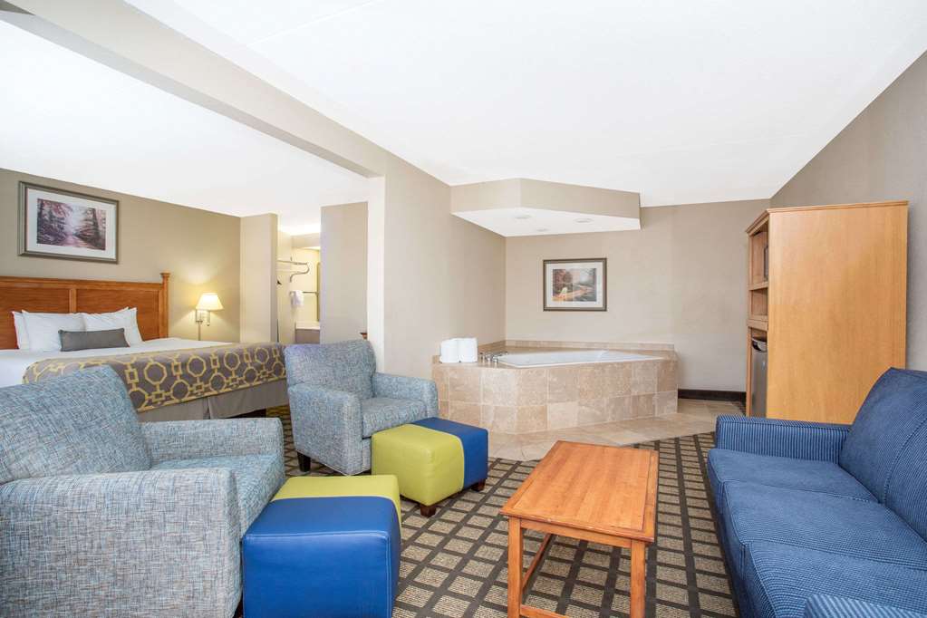 Baymont by Wyndham Hays - photo 24