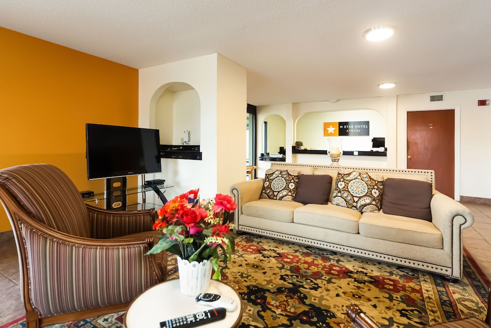 Days Inn by Wyndham Atmore - photo 6