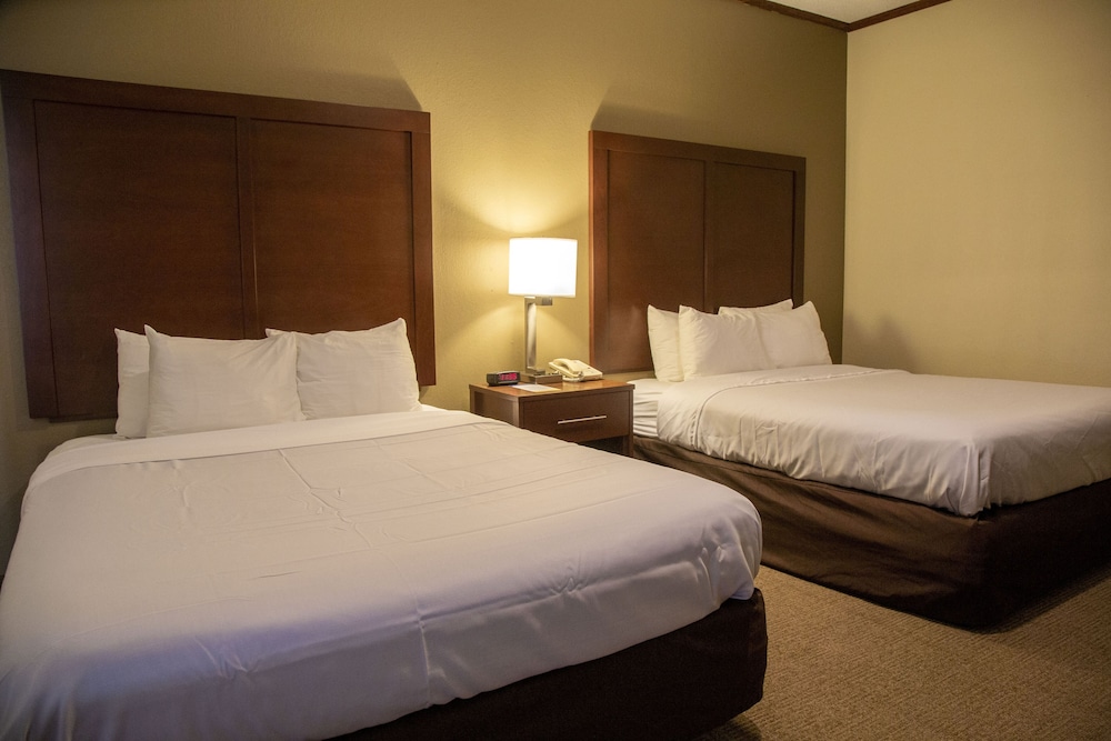 Ardmore Inn & Suites - photo 9