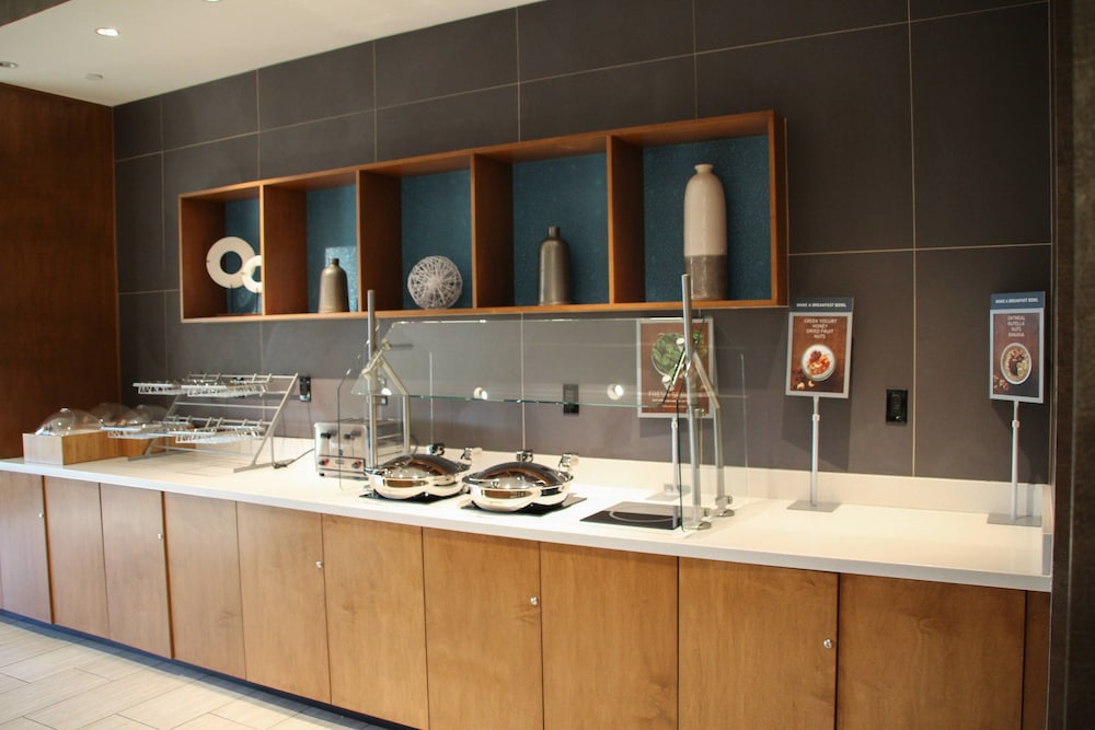 SpringHill Suites Baltimore White Marsh Middle River - photo 12