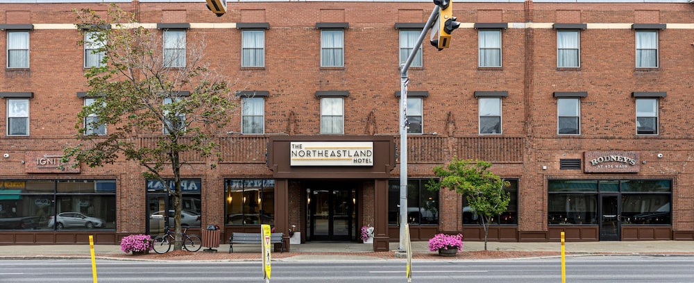 The Northeastland Hotel — hotel in Presque Isle