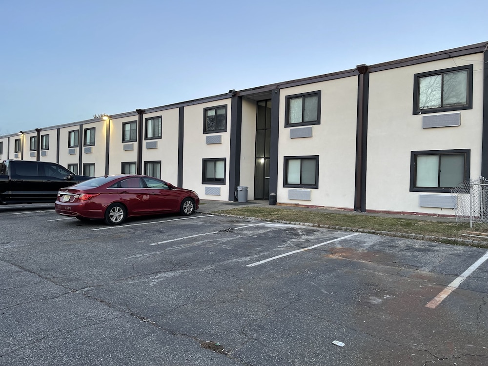 The Wayne Inn - photo 40