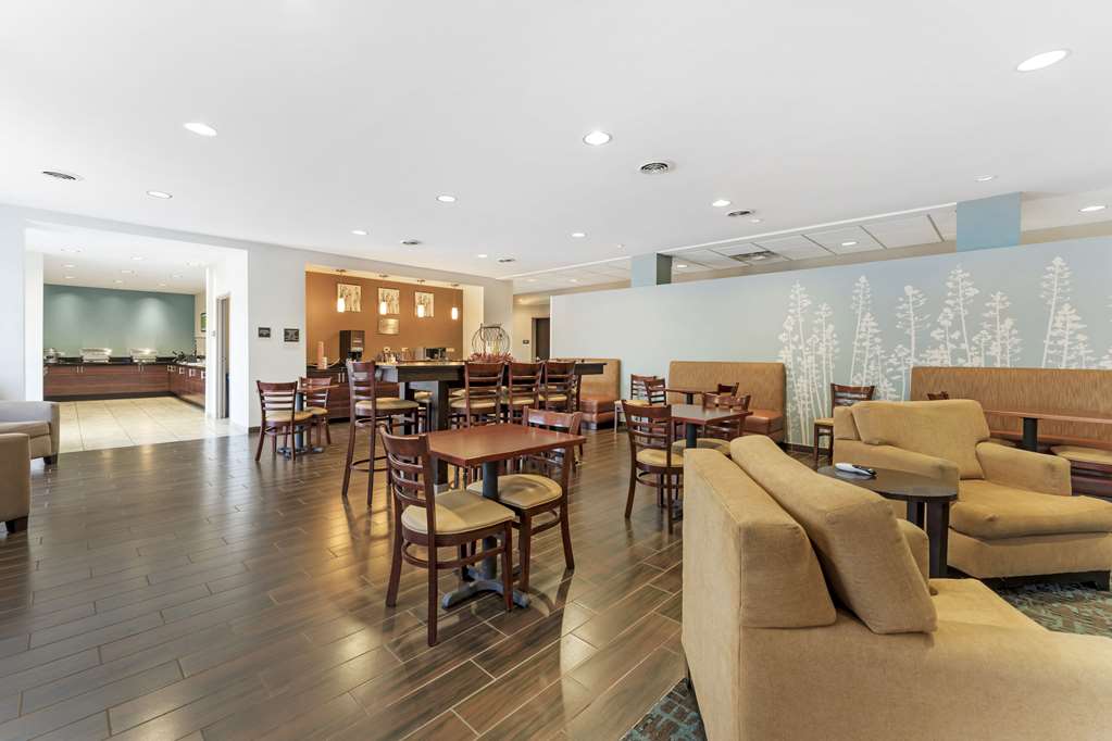 Sleep Inn & Suites Cumberland LaVale - photo 47