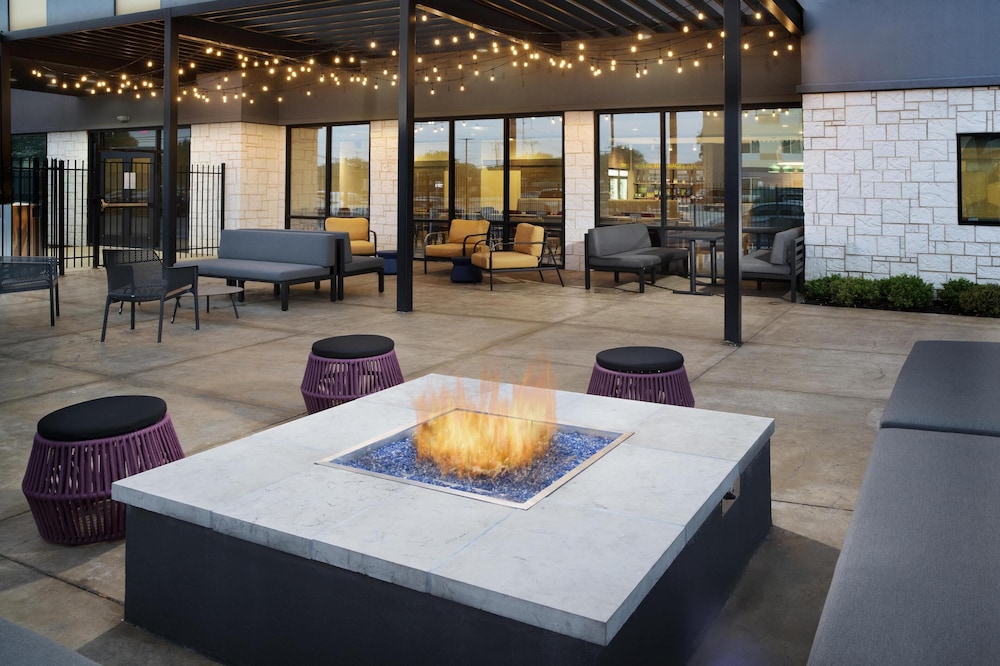 Home2 Suites by Hilton Dallas East - photo 24