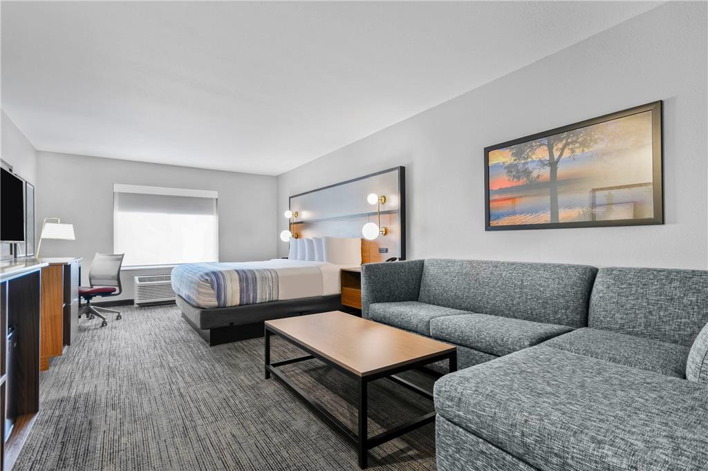 AmericInn by Wyndham International Falls - photo 38