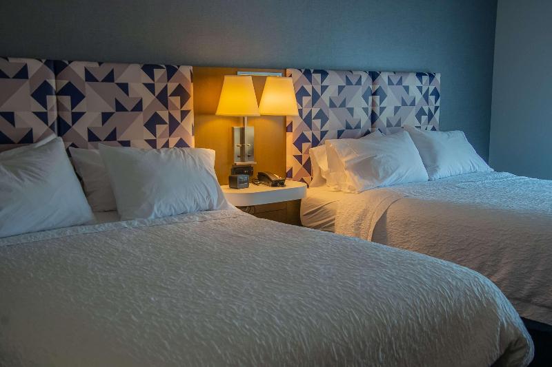 Hampton Inn By Hilton Wabash IN - photo 12