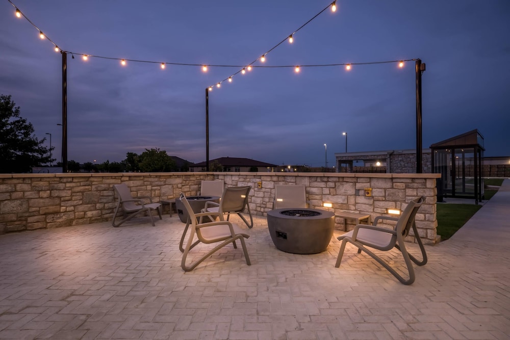 Everhome Suites Amarillo West Medical Center - photo 44