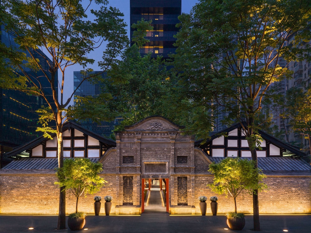 Upper House Chengdu — 5-Star Luxury Hotel in Chengdu, People's Republic of China