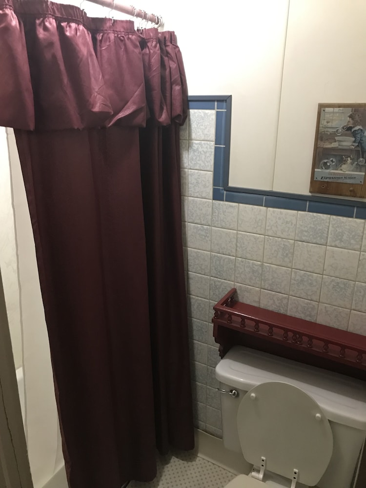 Armour's Hotel - photo 26