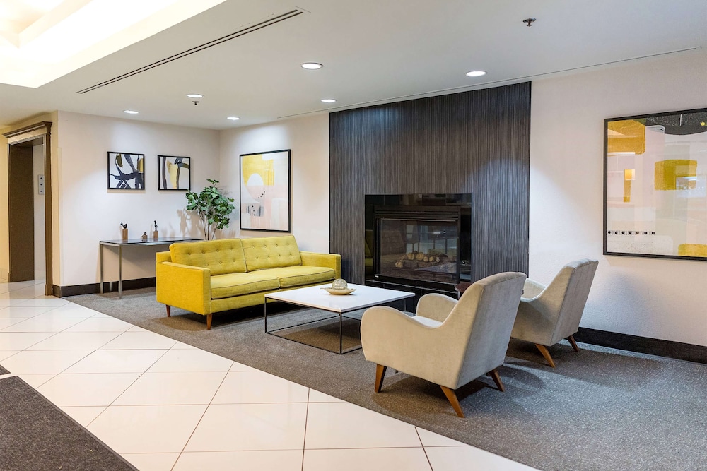 Elimwood Hotel A Ramada by Wyndham - photo 3